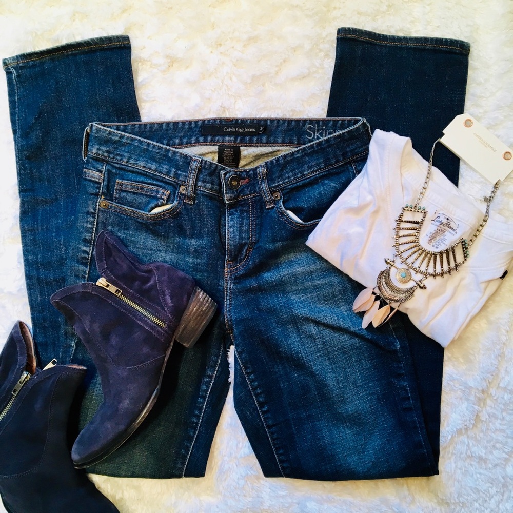 EUC Calvin Klein Skinny Jeans. Size 27/4.